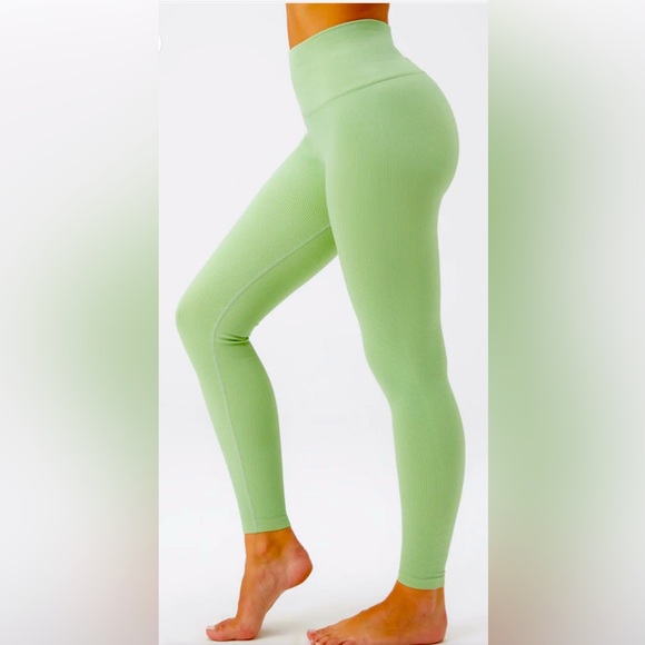 Spiritual Gangster Pants - Spiritual Gangster
Love Sculpt Leggings- Mojito NWT
